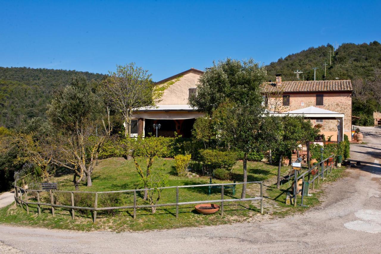 Agriturismo Torre Burchio Bettona Exterior photo